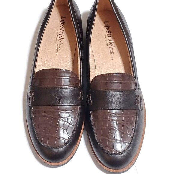 Faux Croc Brown Loafers Life Stride Size 9 - Picture 1 of 7